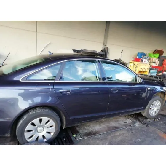 AUDI A6 BERLINA (4F2) '2008 2.0 TDI GRIS