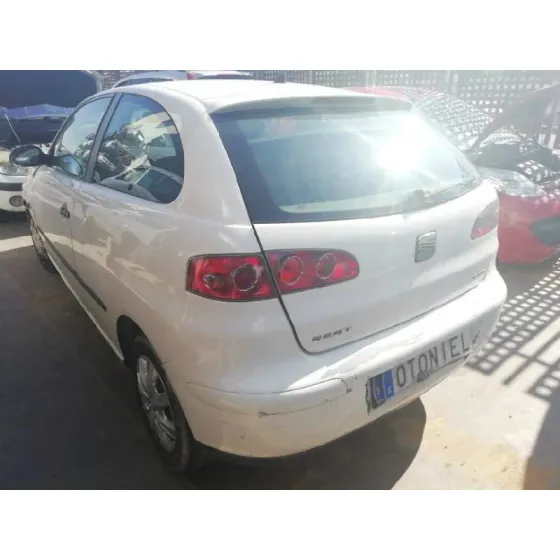 SEAT IBIZA (6L1) '2005 COOL BLANCO