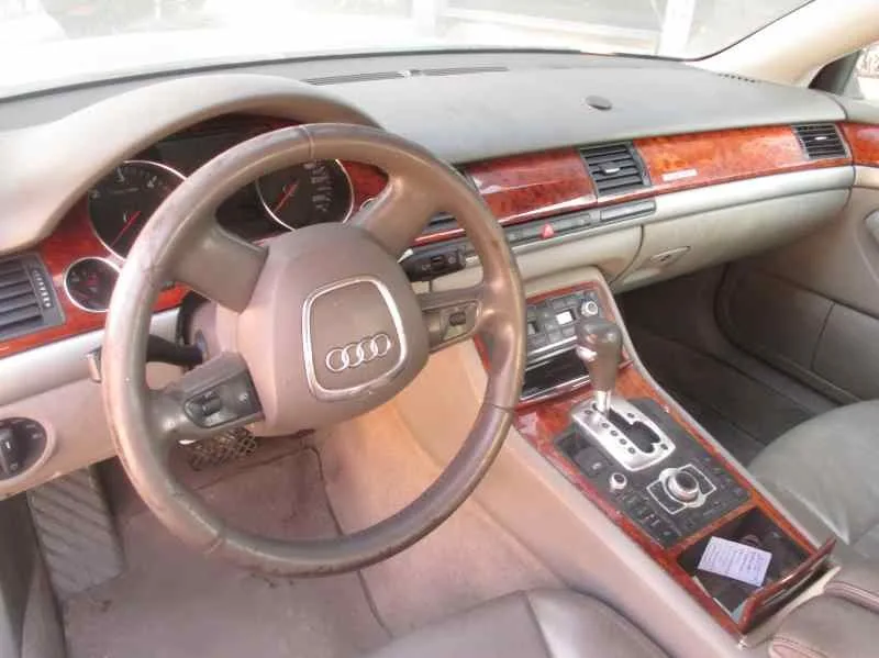 AUDI A8 (4E2) '2006 3.0 V6 24V TDI GRIS