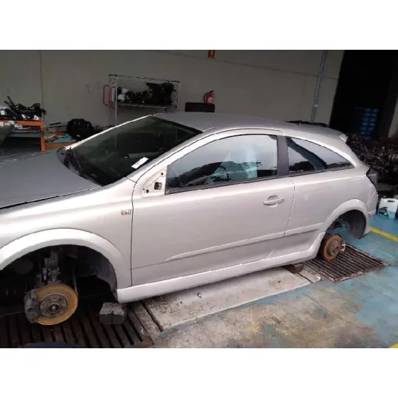 OPEL ASTRA GTC '2005 COSMO GRIS