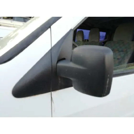 MERCEDES VITO (W638) CAJA CERRADA '2003 * BLANCO