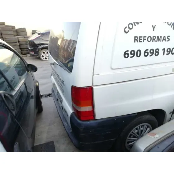 MERCEDES VITO (W638) CAJA CERRADA '2003 * BLANCO