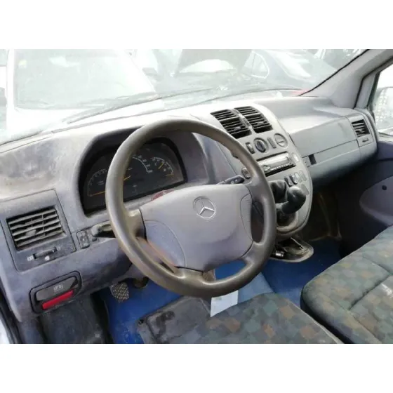 MERCEDES VITO (W638) CAJA CERRADA '2003 * BLANCO