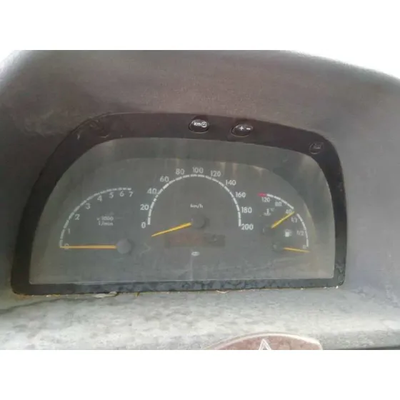 MERCEDES VITO (W638) CAJA CERRADA '2003 * BLANCO