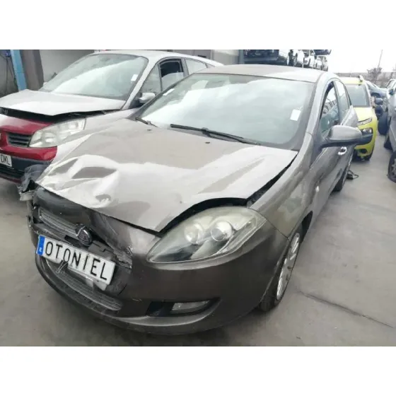 FIAT BRAVO (198) '2011 1.6 16V ACTIVE MULTIJET (77KW) GRIS