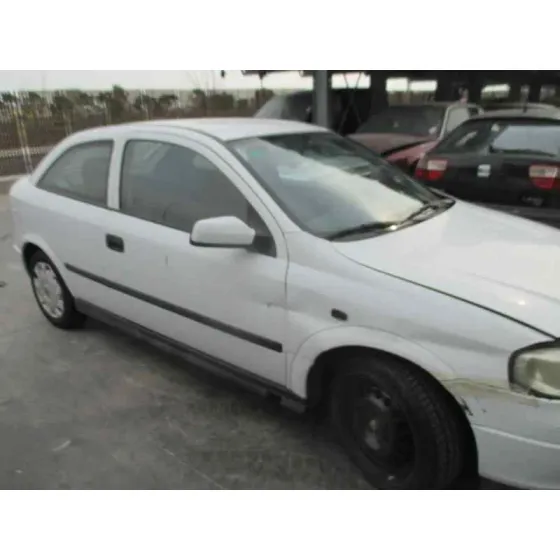 OPEL ASTRA G BERLINA '2001 CLUB BLANCO