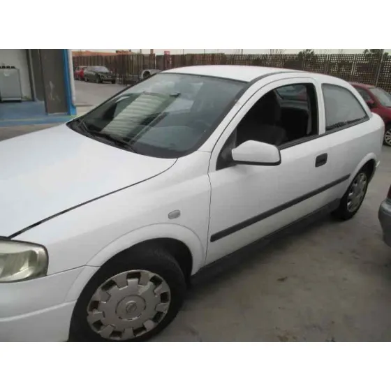 OPEL ASTRA G BERLINA '2001 CLUB BLANCO
