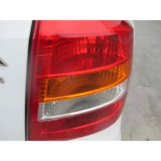 OPEL ASTRA G BERLINA '2001 CLUB BLANCO
