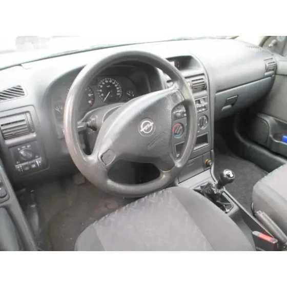 OPEL ASTRA G BERLINA '2001 CLUB BLANCO