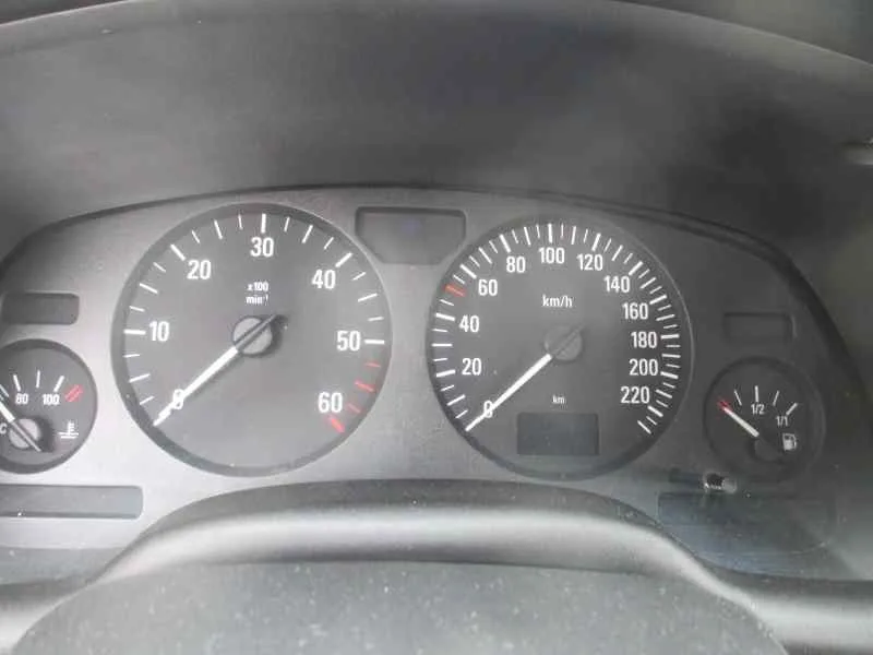 OPEL ASTRA G BERLINA '2001 CLUB BLANCO