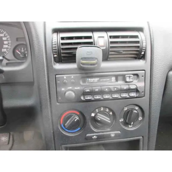 OPEL ASTRA G BERLINA '2001 CLUB BLANCO