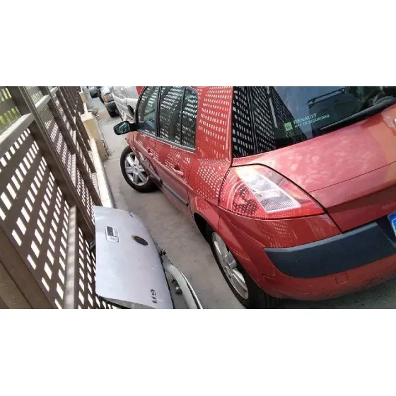 RENAULT MEGANE II BERLINA 5P '2006 EXTREME GRANATE