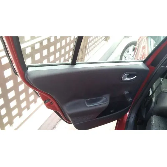 RENAULT MEGANE II BERLINA 5P '2006 EXTREME GRANATE