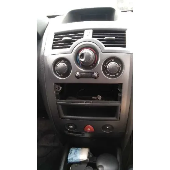 RENAULT MEGANE II BERLINA 5P '2006 EXTREME GRANATE