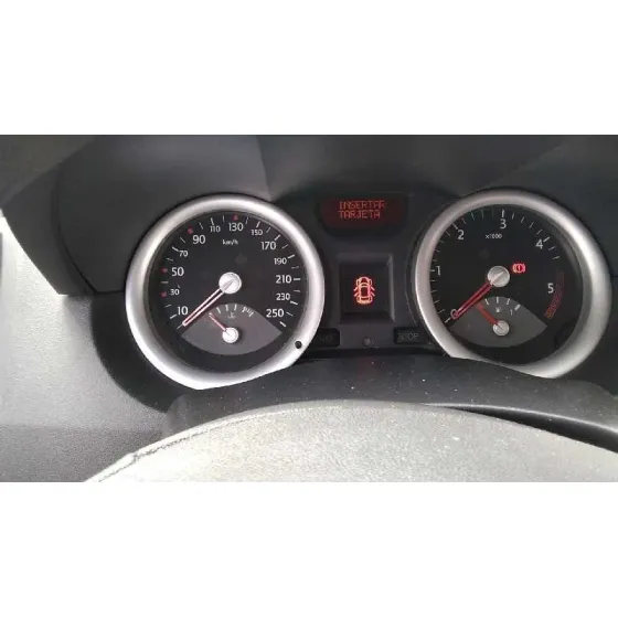 RENAULT MEGANE II BERLINA 5P '2006 EXTREME GRANATE