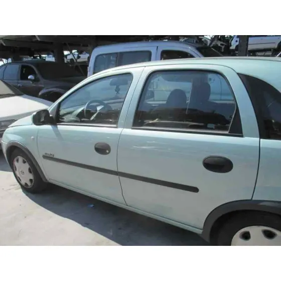 OPEL CORSA C '2001 CLUB VERDE