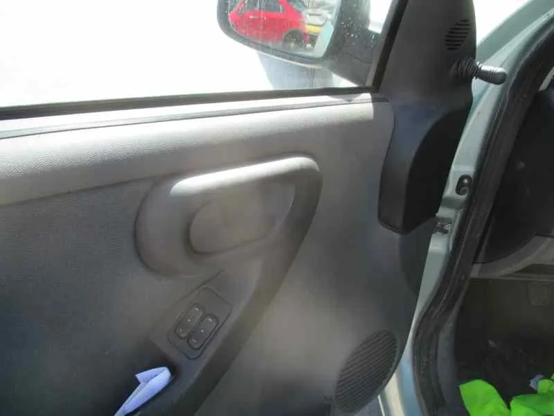 OPEL CORSA C '2001 CLUB VERDE