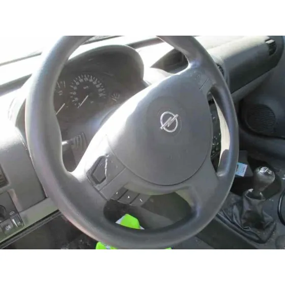 OPEL CORSA C '2001 CLUB VERDE