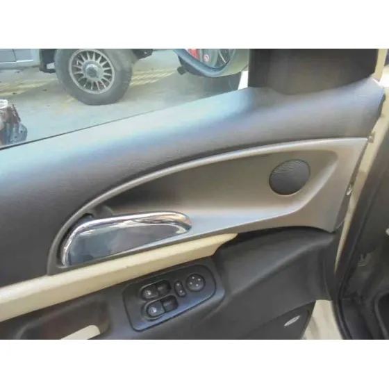LANCIA YPSILON (101) '2004 1.4 16V ARGENTO BEIG