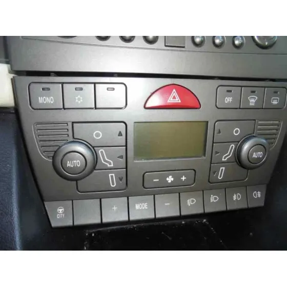 LANCIA YPSILON (101) '2004 1.4 16V ARGENTO BEIG