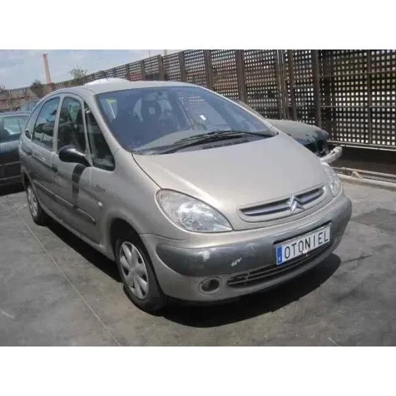 CITROEN XSARA PICASSO '2002 2.0 HDI EXCLUSIVE DORADO
