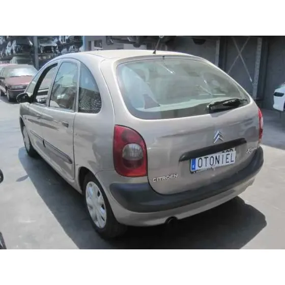 CITROEN XSARA PICASSO '2002 2.0 HDI EXCLUSIVE DORADO