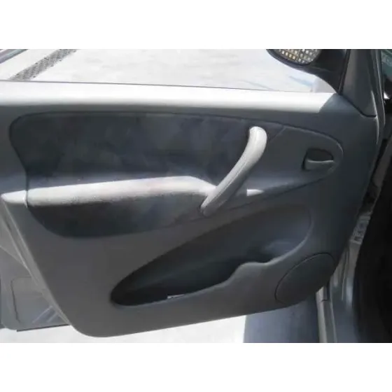 CITROEN XSARA PICASSO '2002 2.0 HDI EXCLUSIVE DORADO