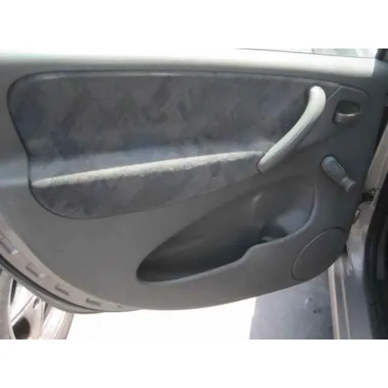 CITROEN XSARA PICASSO '2002 2.0 HDI EXCLUSIVE DORADO