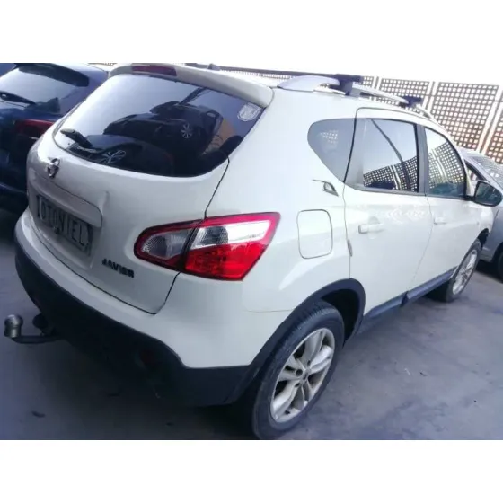 NISSAN QASHQAI (J10) '2011 2.0 16V CAT BLANCO