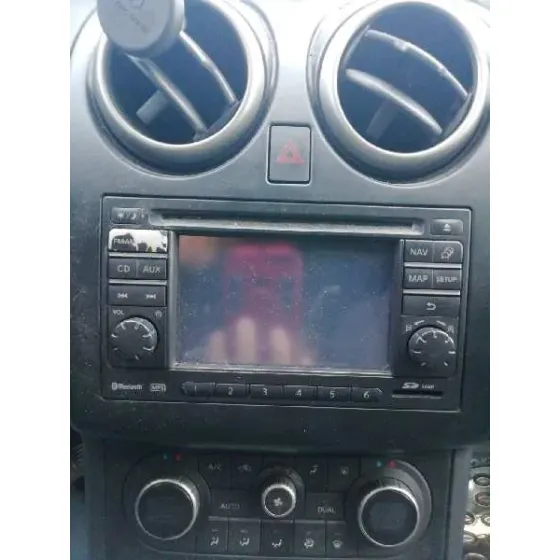 NISSAN QASHQAI (J10) '2011 2.0 16V CAT BLANCO