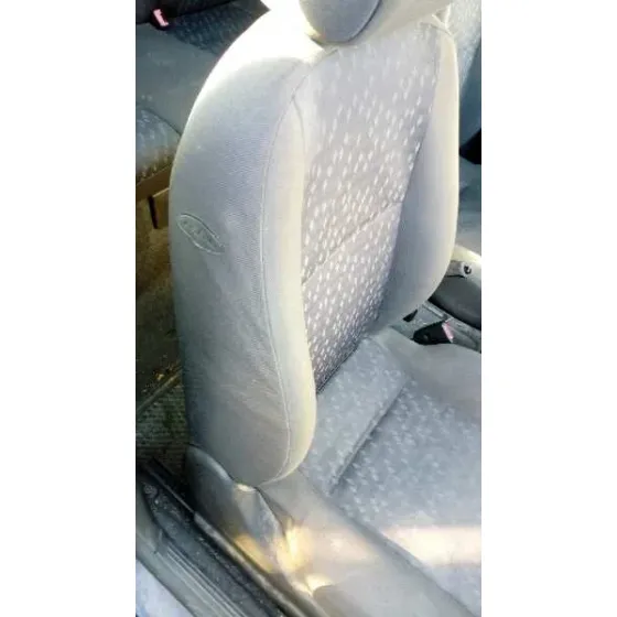 FORD FOCUS BERLINA (CAK) '2000 TREND AZUL