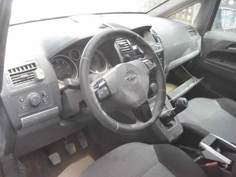 OPEL ZAFIRA B '2010 COSMO GRIS