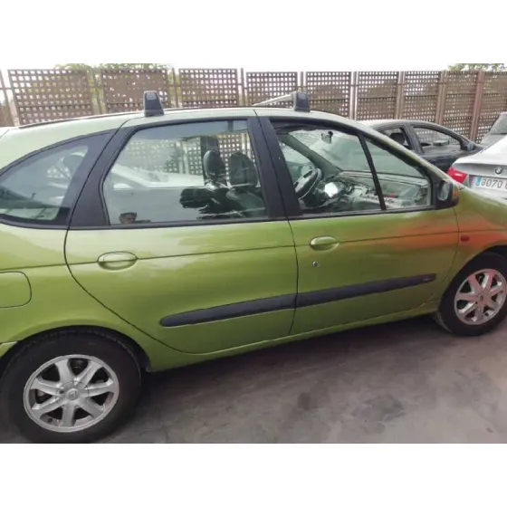 RENAULT SCENIC (JA..) '2001 1.4 16V RXE VERDE