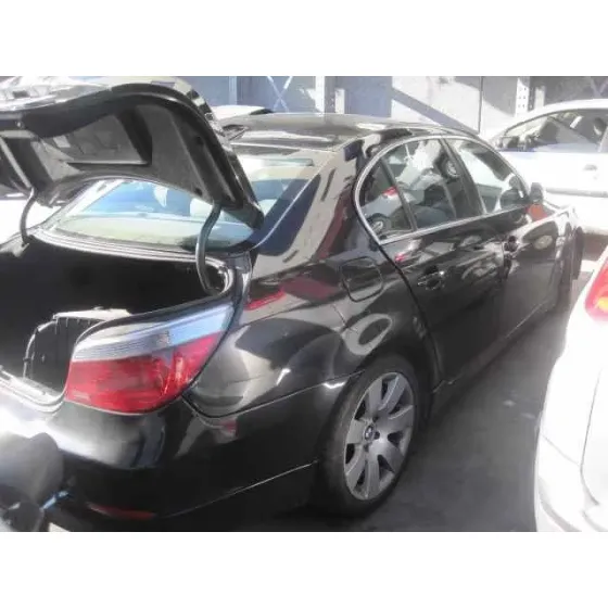 BMW SERIE 5 BERLINA (E60) '2004 530D NEGRO