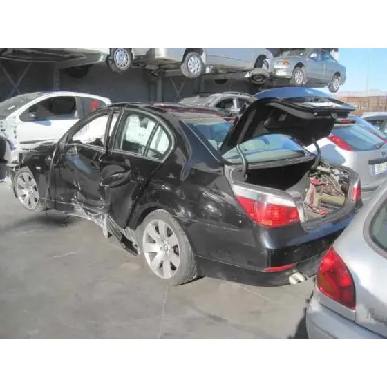 BMW SERIE 5 BERLINA (E60) '2004 530D NEGRO