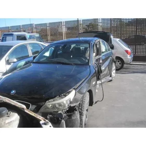 BMW SERIE 5 BERLINA (E60) '2004 530D NEGRO