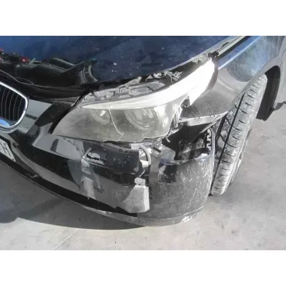BMW SERIE 5 BERLINA (E60) '2004 530D NEGRO