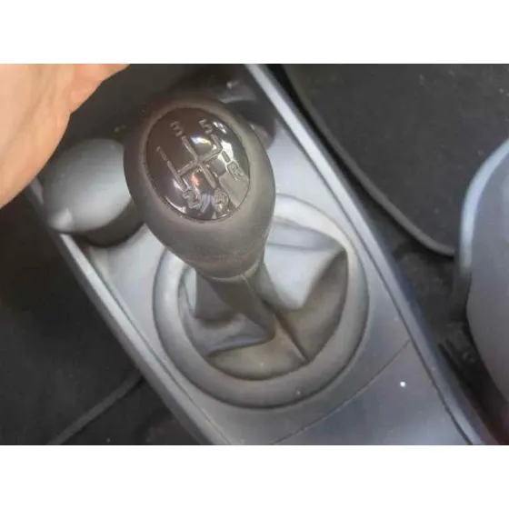 RENAULT MEGANE II BERLINA 3P '2005 CONFORT DYNAMIQUE BLANCO