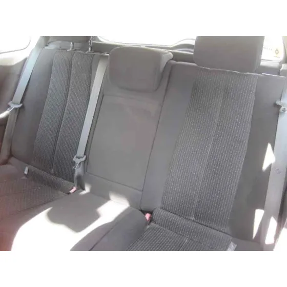 RENAULT MEGANE II BERLINA 3P '2005 CONFORT DYNAMIQUE BLANCO
