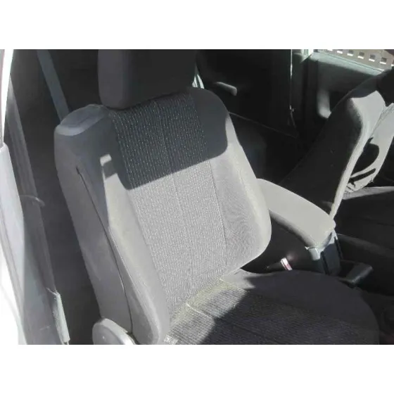 RENAULT MEGANE II BERLINA 3P '2005 CONFORT DYNAMIQUE BLANCO