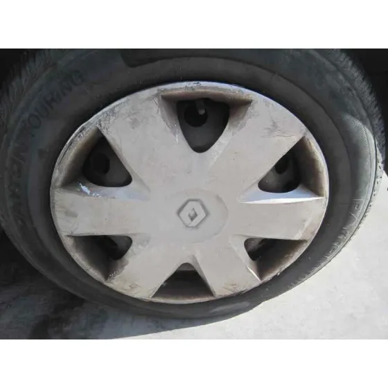 RENAULT MEGANE II BERLINA 3P '2005 CONFORT DYNAMIQUE BLANCO