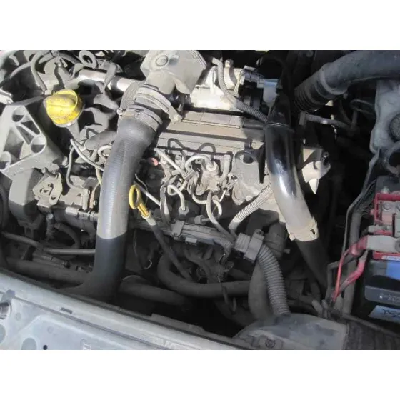 RENAULT MEGANE II BERLINA 3P '2005 CONFORT DYNAMIQUE BLANCO