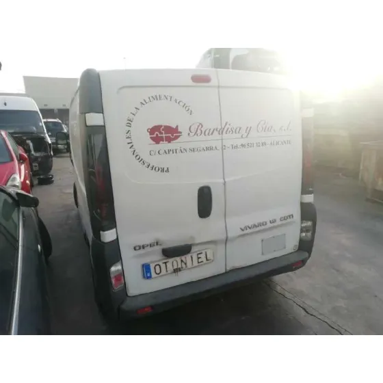 OPEL VIVARO '2005 COMBI 2.7T CORTO BLANCO
