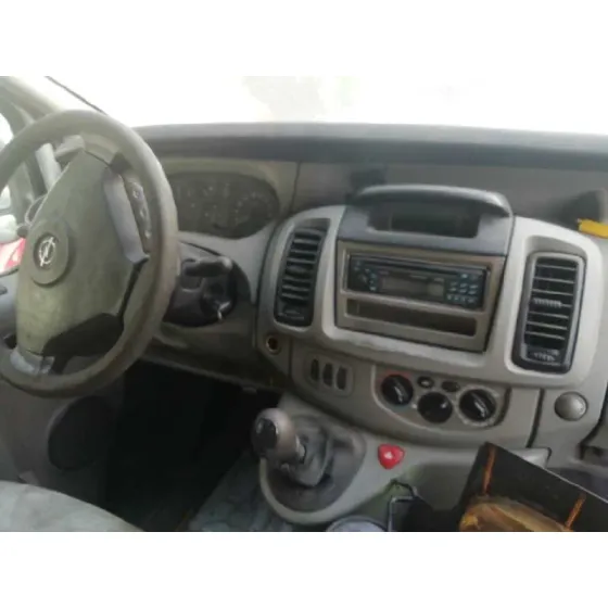 OPEL VIVARO '2005 COMBI 2.7T CORTO BLANCO