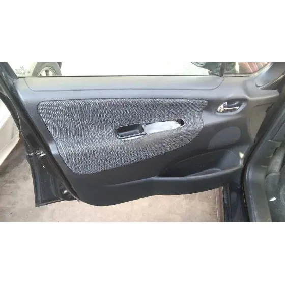 PEUGEOT 207 '2008 CONFORT NEGRO