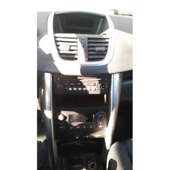 PEUGEOT 207 '2008 CONFORT NEGRO