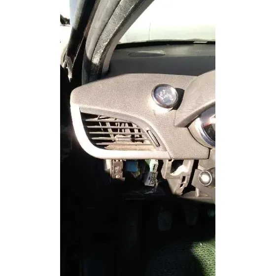 PEUGEOT 207 '2008 CONFORT NEGRO