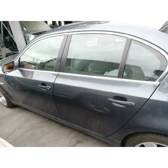 BMW SERIE 5 BERLINA (E60) '2008 530XI GRIS
