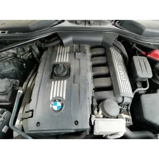 BMW SERIE 5 BERLINA (E60) '2008 530XI GRIS