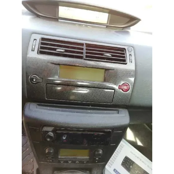 CITROEN C4 BERLINA '2006 VTR PLUS GRANATE